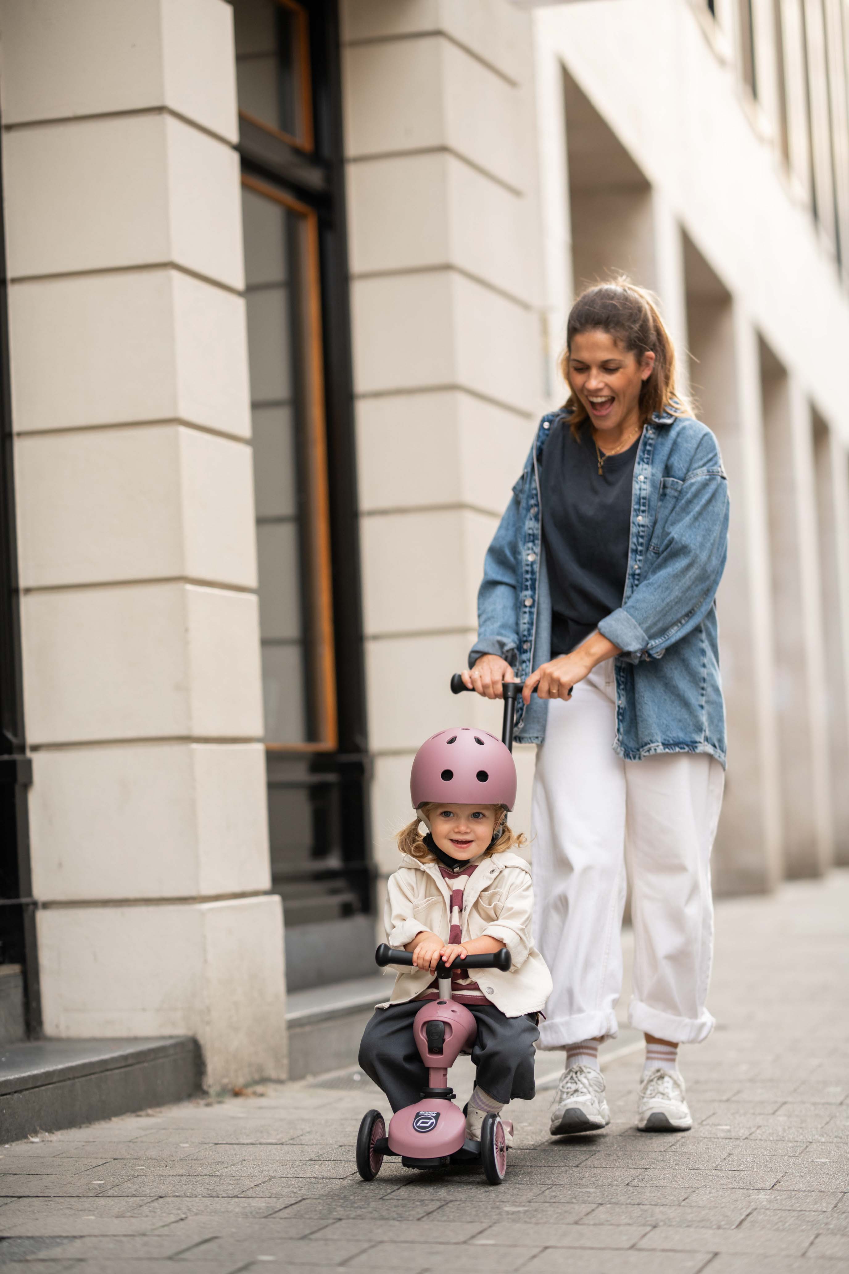 S-M Helmet - Wildberry