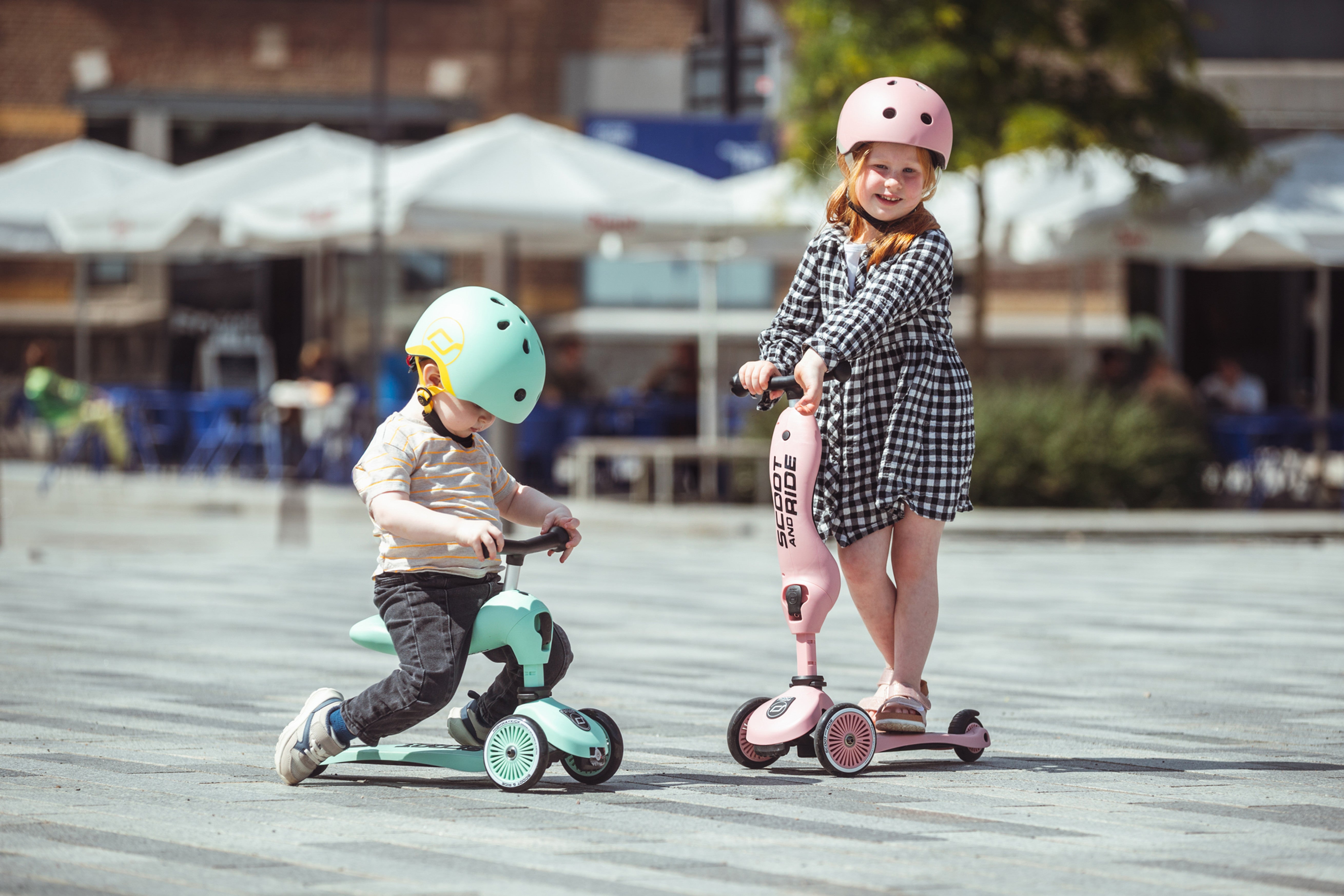 HWK1-KIWI-SEAT-FRONT LEFT DIAGONAL VIEW-003.273.1.jpg