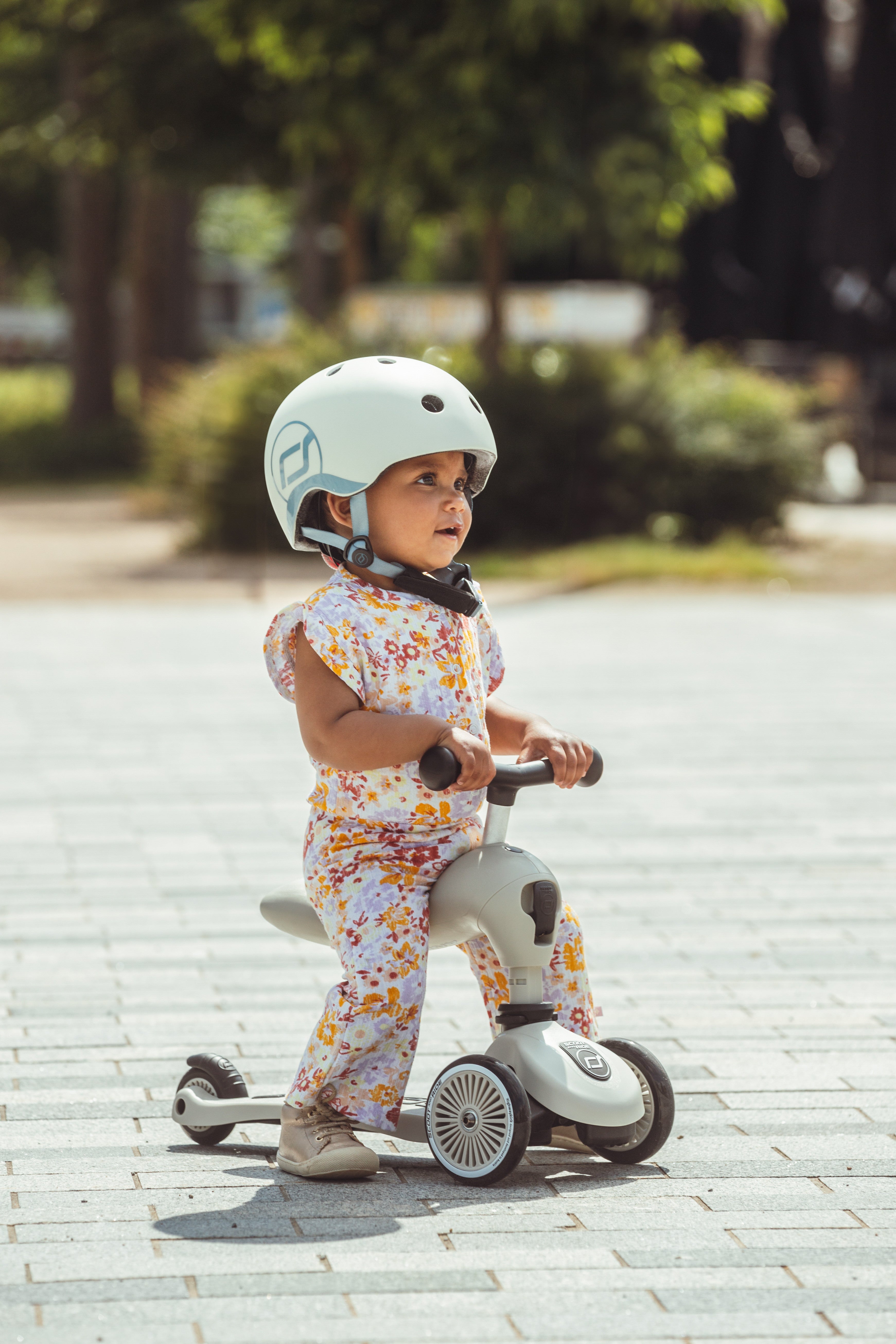 HIGHWAYKICK 1-ASH-SEAT-GIRL-5727.jpg