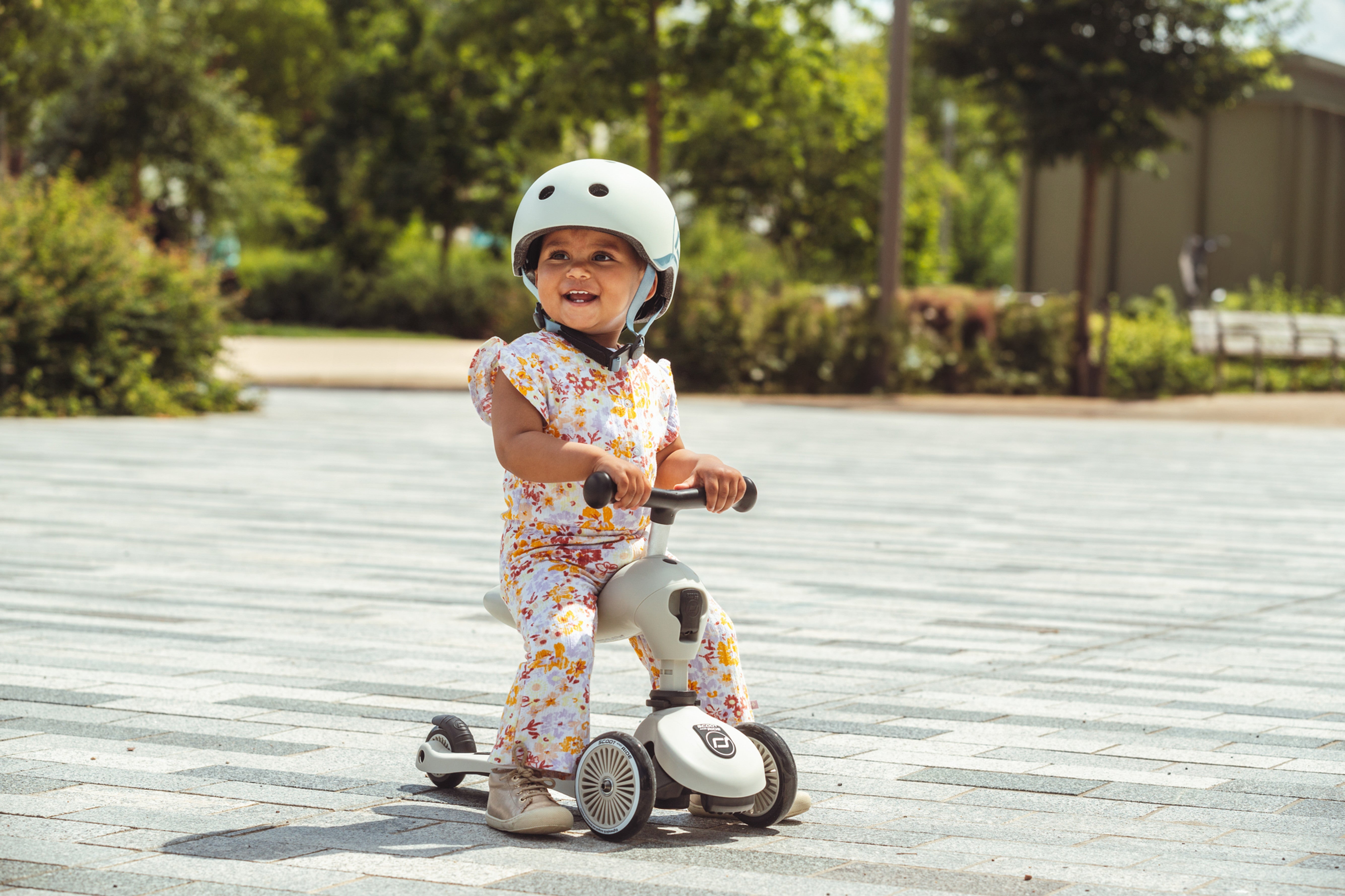 HWK1-ASH-SEAT-FRONT LEFT DIAGONAL VIEW-003.268.1.jpg